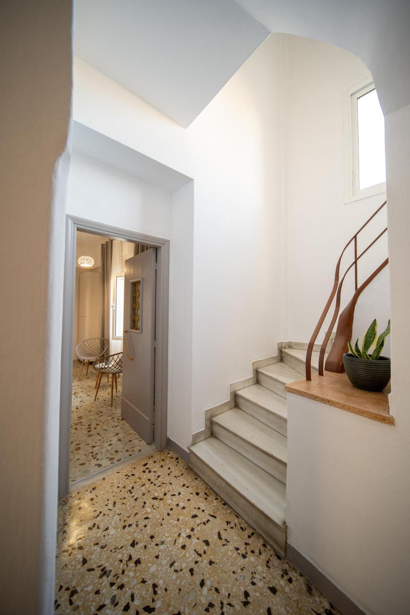 Ferienwohnung Oikia Tripodon Athen Exterior foto