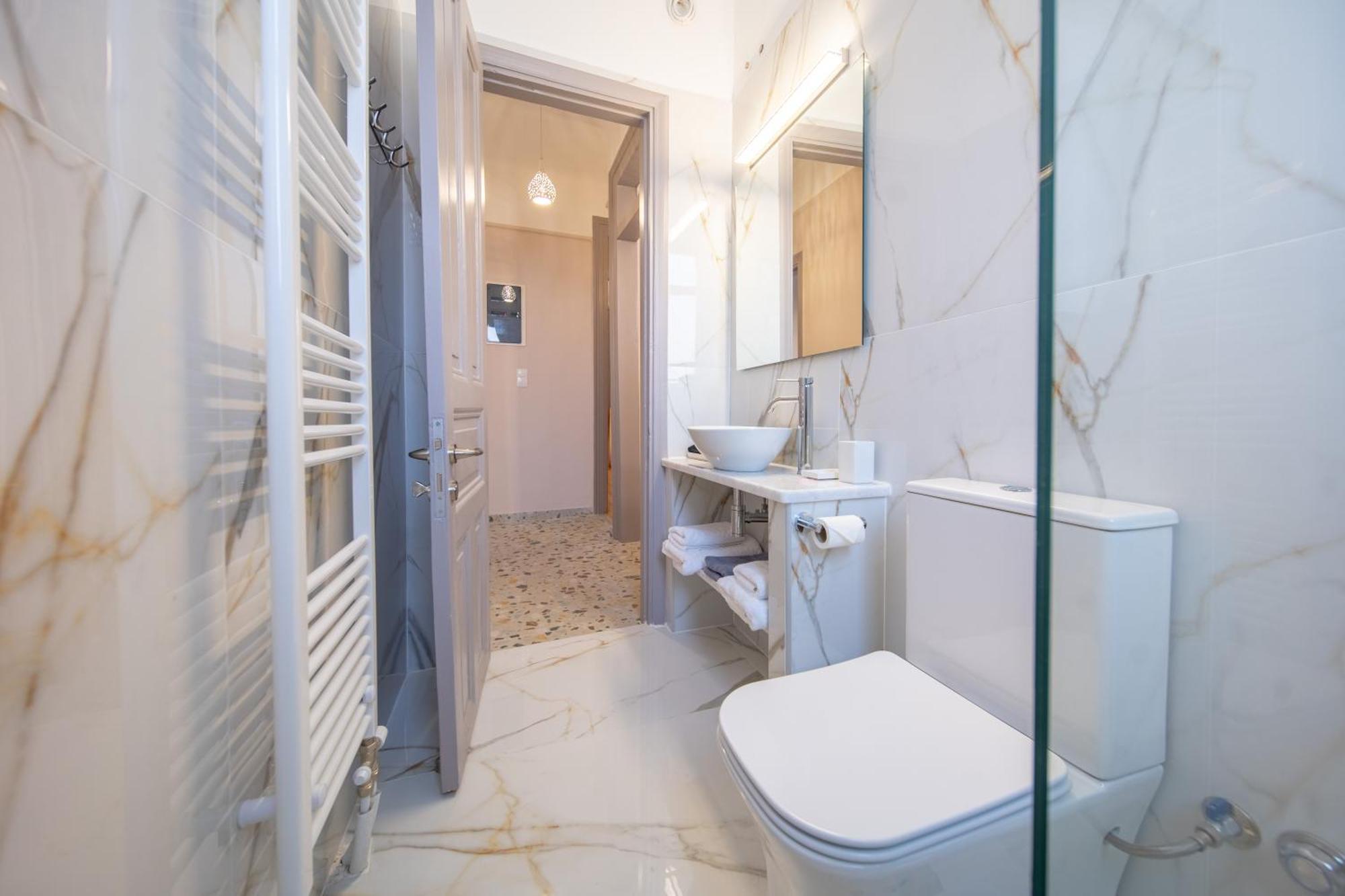 Ferienwohnung Oikia Tripodon Athen Exterior foto