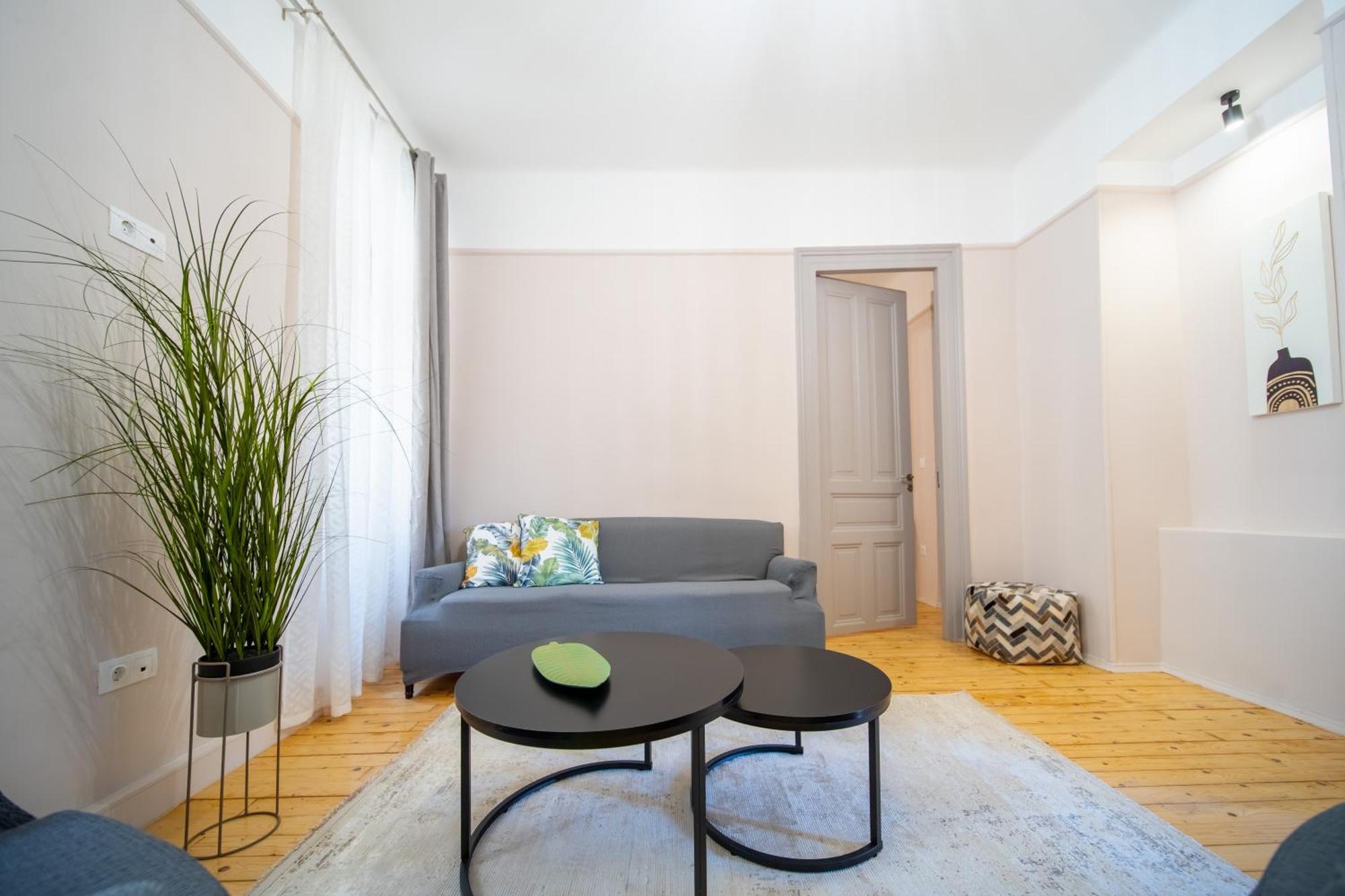 Ferienwohnung Oikia Tripodon Athen Exterior foto